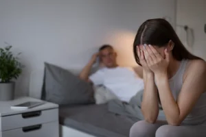 魔羯座男生愛情冷卻：他不再計劃未來，這是變心的前兆嗎？