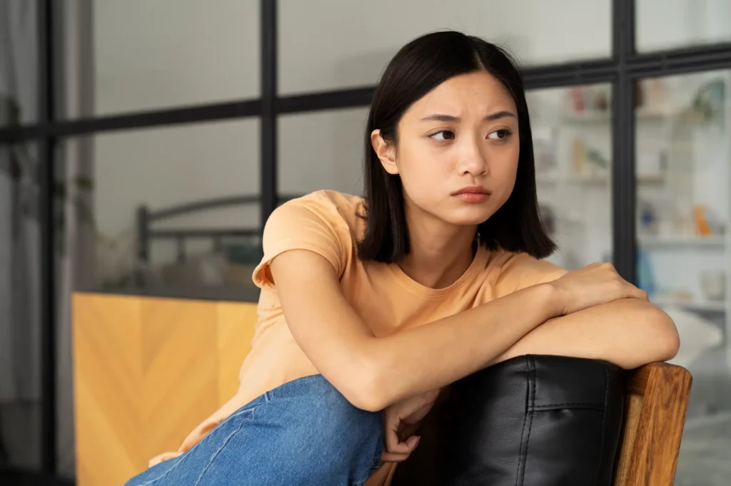 巨蟹座女生冷淡了？不再主動關心你，可能已經心死